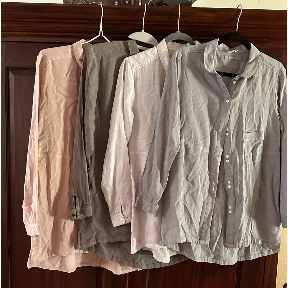 Set of 4 bottom down shirts